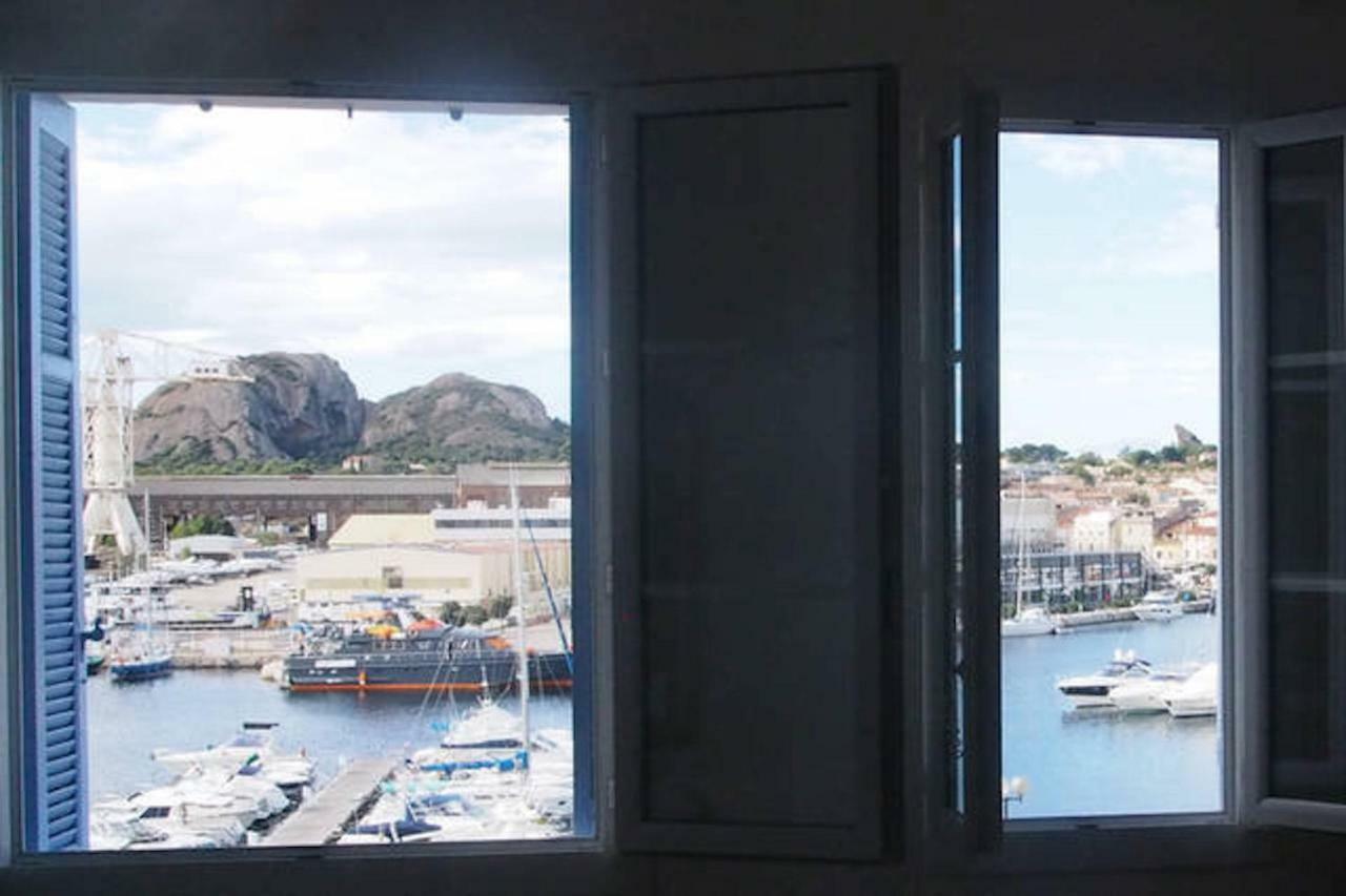 Belle Vue - Port De La Ciotat Apartment Luaran gambar